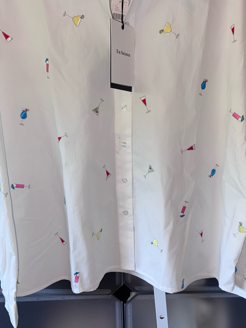 En Saison Nellie Buttondown Shirt from Anthropologie Cocktail Print Size M NWT - Picture 6 of 16
